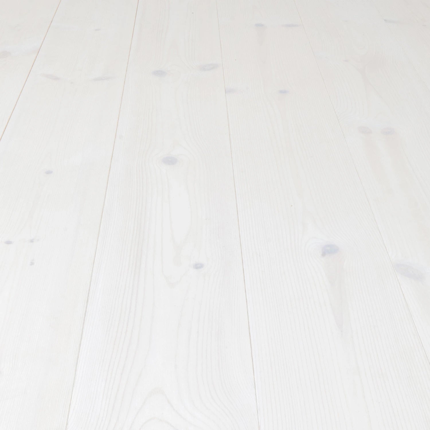 Furu Modern Extra Vit.webp